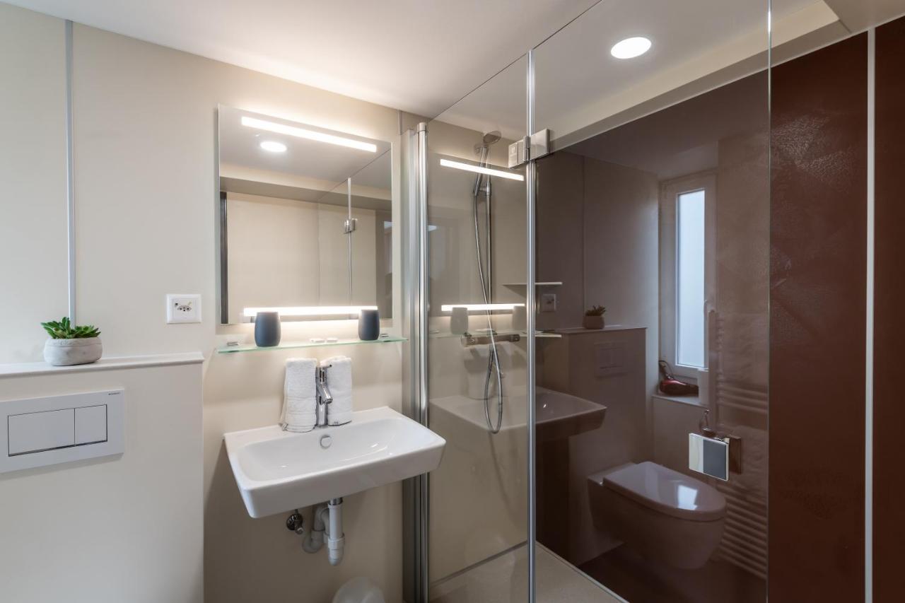 Hotel Greina Рабиус Экстерьер фото